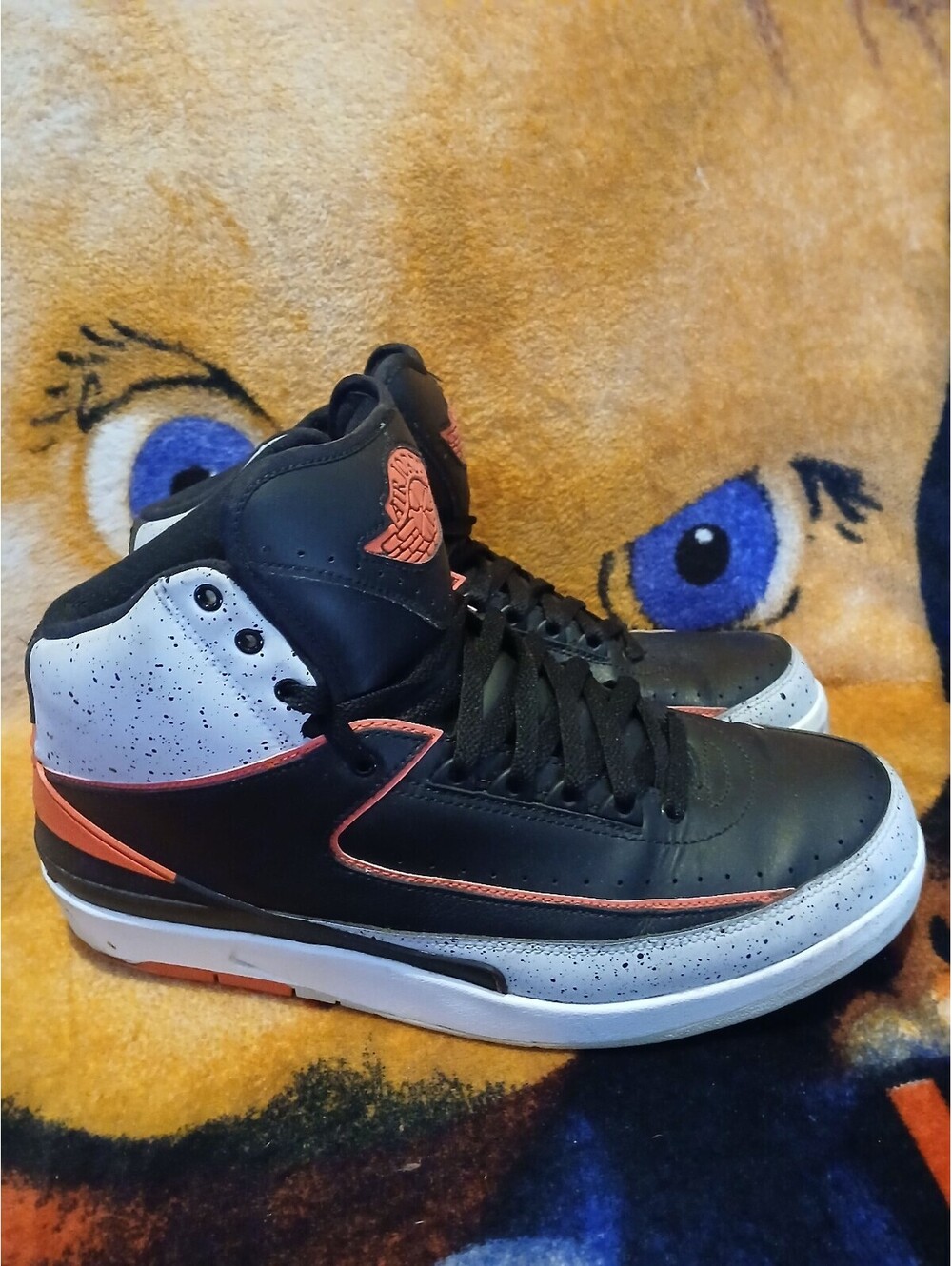 Nike Air Jordan 2 Retro Black White Orange Men's Size 12 Sneakers